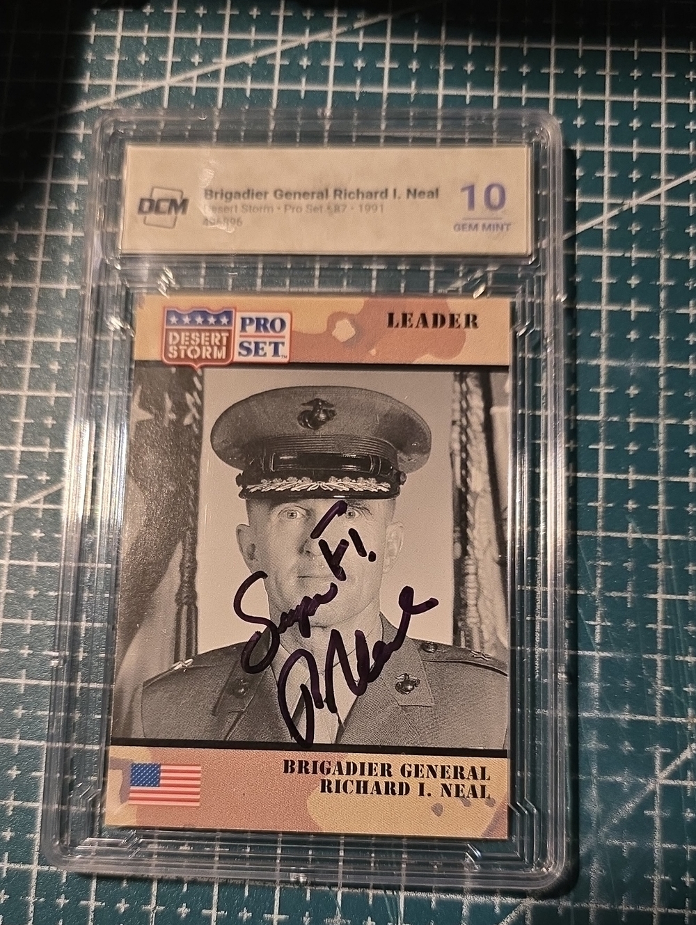 Desert Storm Pro Set Signed Brigadier General Richard I. Neal Card - Black & Tan